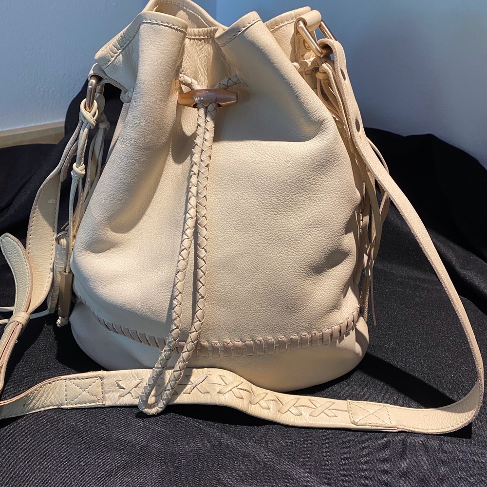 Butter soft leather bucket bag in Ivory with taupe accents
